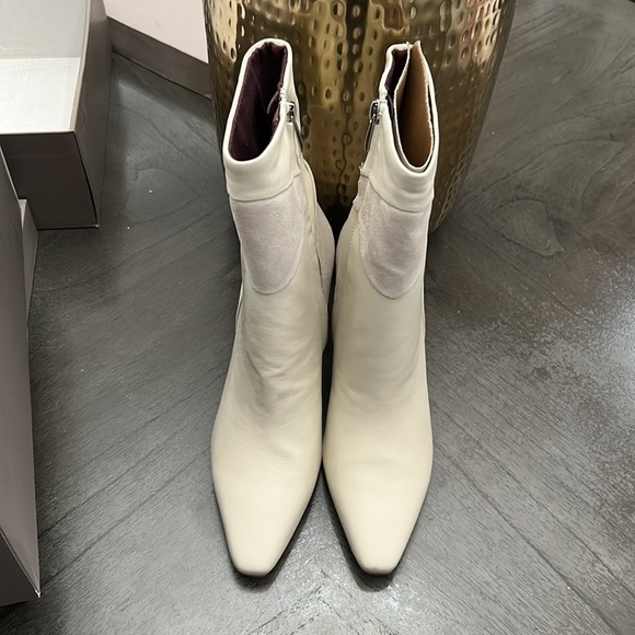 Franco Sarto Women's L-milinda Ankle Boot - Picture 5 of 10